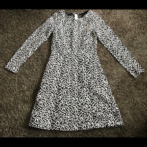 H&M white and Black Print Dress